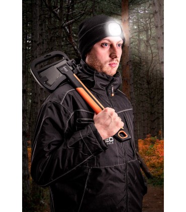 CZAPKA Z LATARKĄ NEO