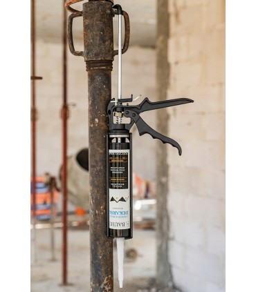 Uszczelniacz dekarski GRAFITOWY Bauhus
