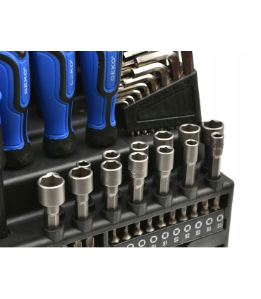 Zestaw wkrętaków, bitów, nasadek 122el.